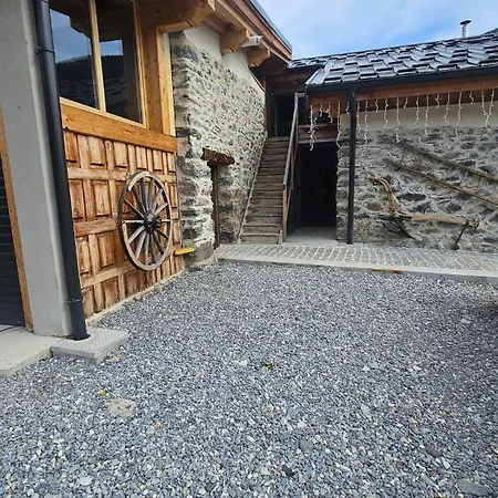 Lagrangebourgsaintmaurice Apartment